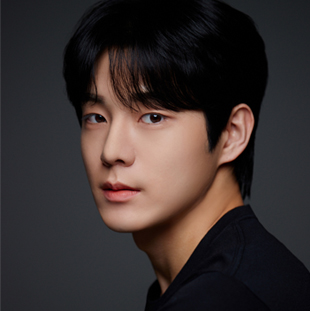 Yoo Jung Hoo
